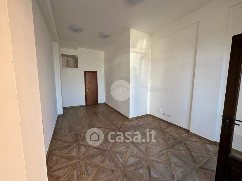 Monolocale in Piazza Duca degli Abruzzi 1 — foto 18 di 22
