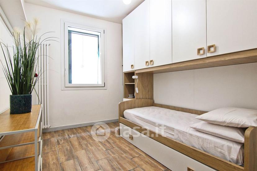 Trilocale in Vicolo Valletta 6 — foto 14 di 23