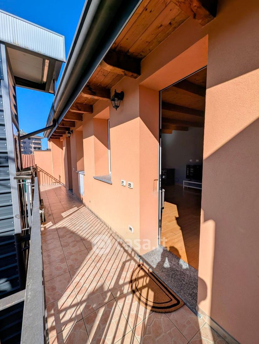 Trilocale in Via San Giovanni Bosco 12 — foto 2 di 47