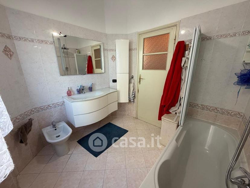 Quadrilocale in Via Rovereto 13 — foto 21 di 30