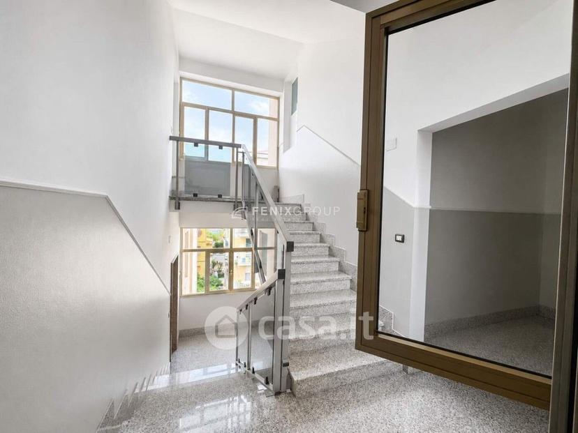 Trilocale in Via Alessandro Volta 109 — foto 10 di 41