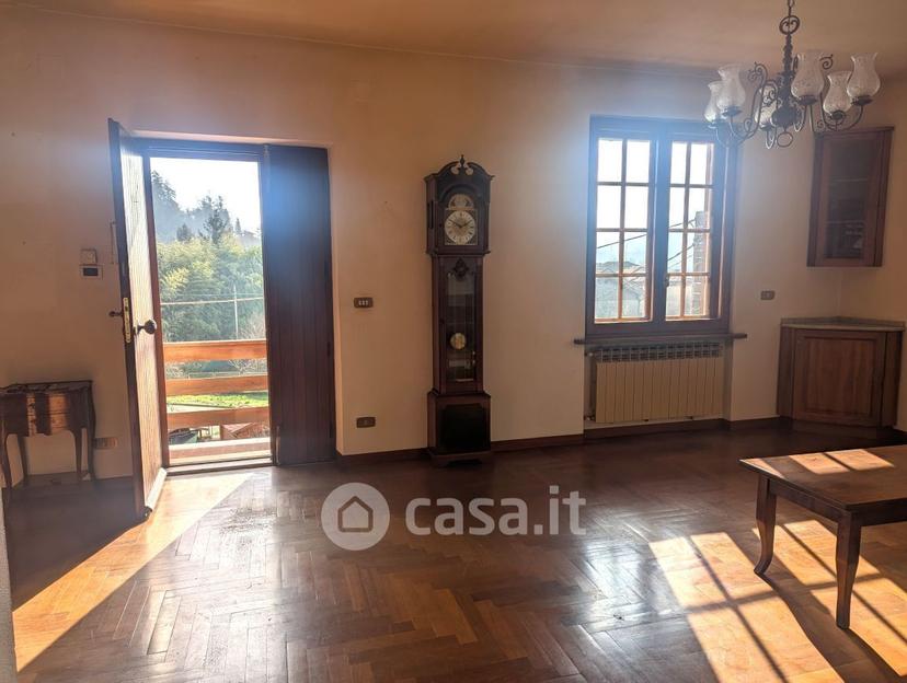 Appartamento in Via Pratopriore 14 — foto 7 di 35