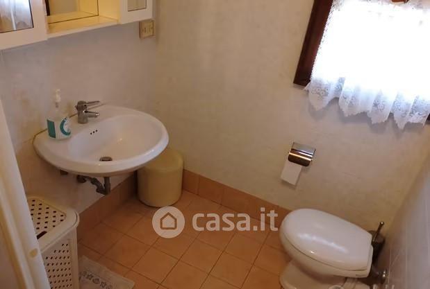 Trilocale in Via Guido Ragli 8 — foto 4 di 8