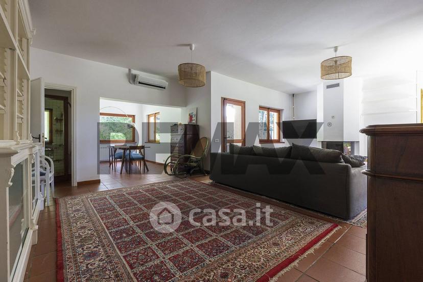 Villa in Via Armando Diaz 90 — foto 33 di 38