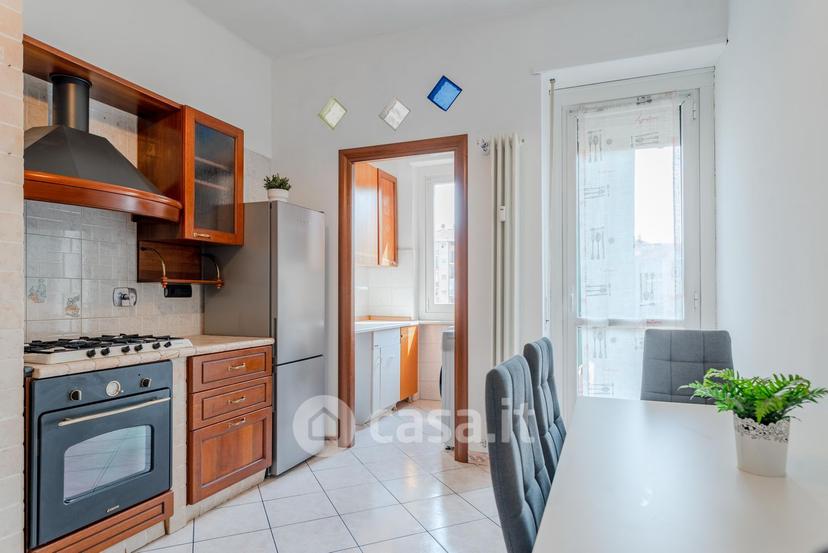 Stanza in Corso Peschiera 335 — foto 33 di 49