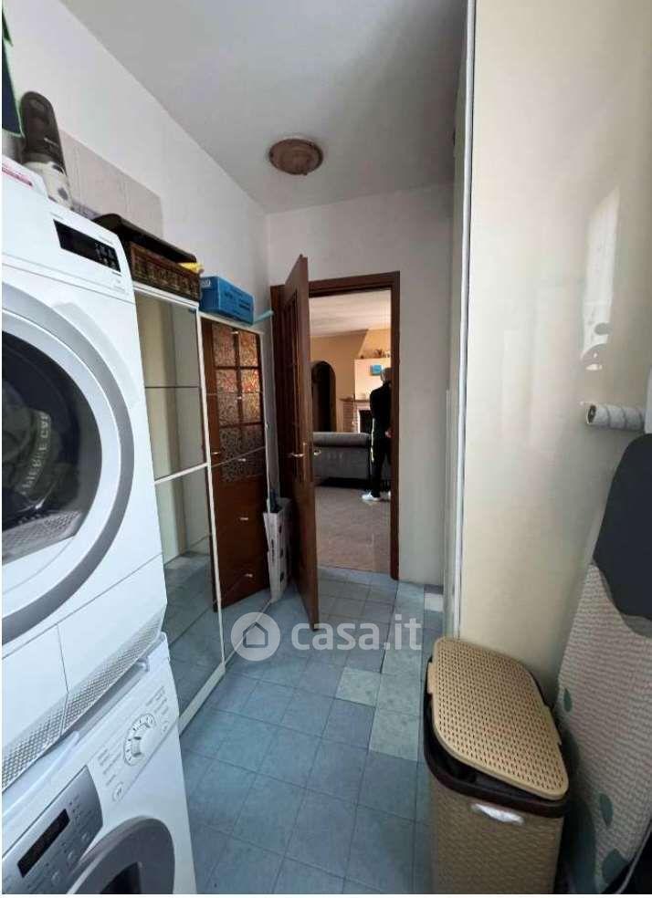 Quadrilocale in Via Pedretti 3 — foto 2 di 35