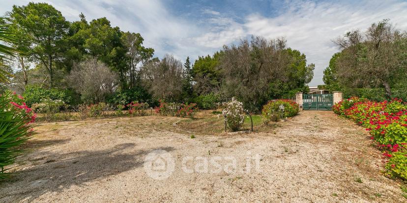 Villa in Strada Comunale Brindisi 6 — foto 41 di 54