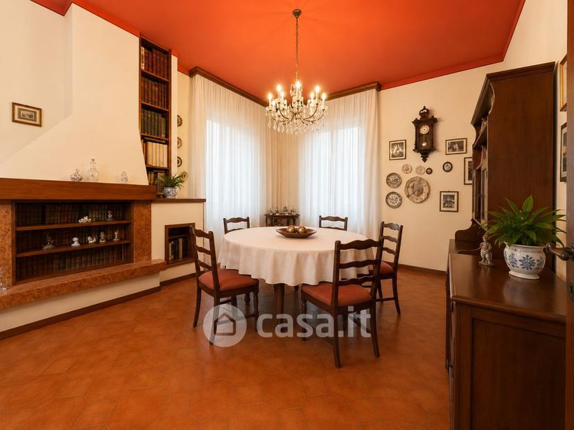 Villa in Via Zara — foto 40 di 47