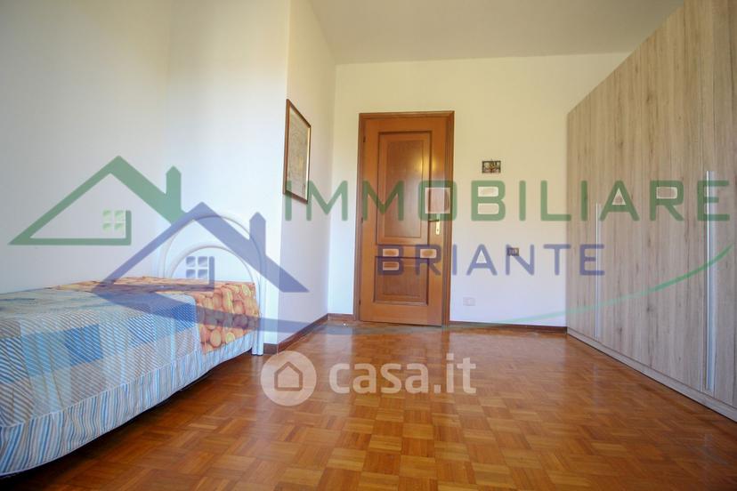 Villa in Via A. Macchi 35 — foto 21 di 28