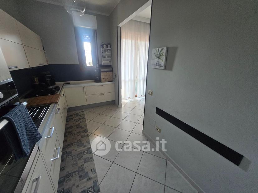 Quadrilocale in Via Amendola — foto 10 di 26