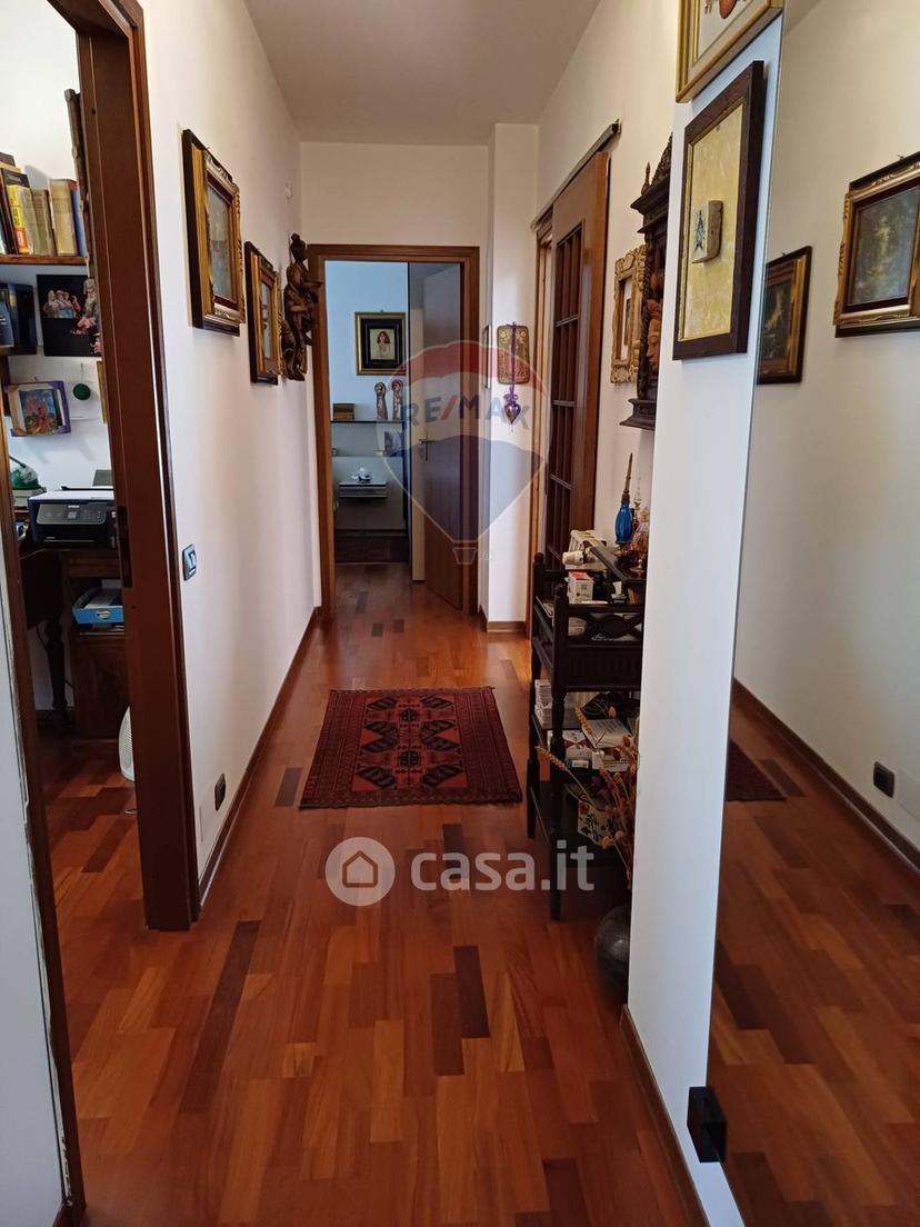 Quadrilocale in Via San Francesco d'Assisi 8 — foto 10 di 19