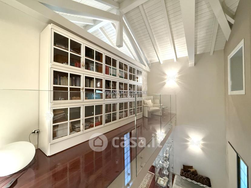 Villa in Via Maroncelli — foto 22 di 38