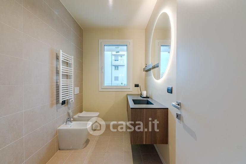 Bilocale in Viale Europa 12 — foto 20 di 47