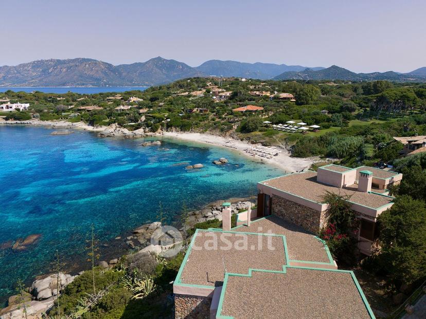 Villa in Via Lago Maggiore — foto 17 di 22