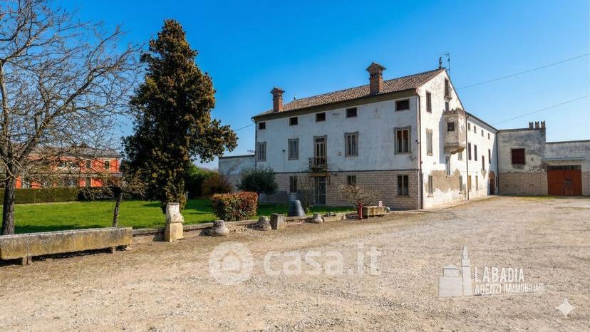 Villa in Via Este 4 — foto 47 di 60