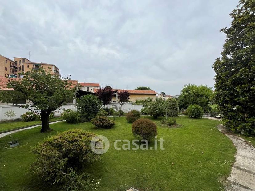 Appartamento in Via Manara Negrone 9 — foto 2 di 25