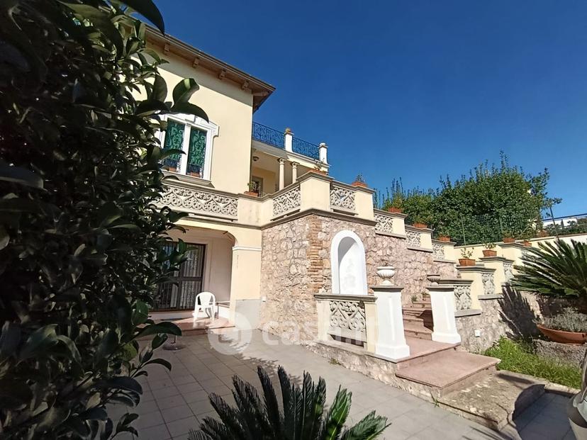 Villa in Via Catena 24 — foto 27 di 30