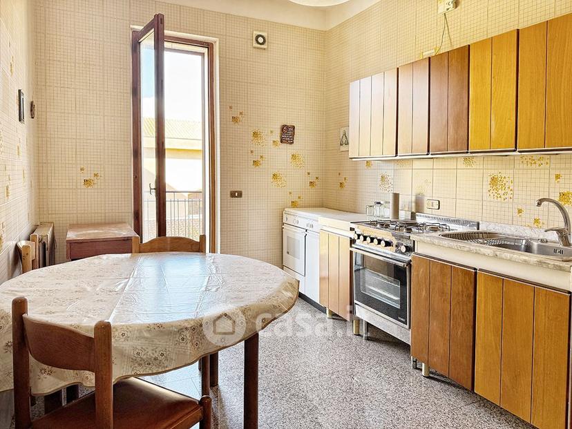 Quadrilocale in Piazza Comitato 30 — foto 32 di 49