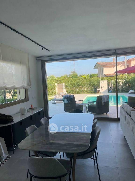 Villa in Via Salvador Allende 94 — foto 18 di 35