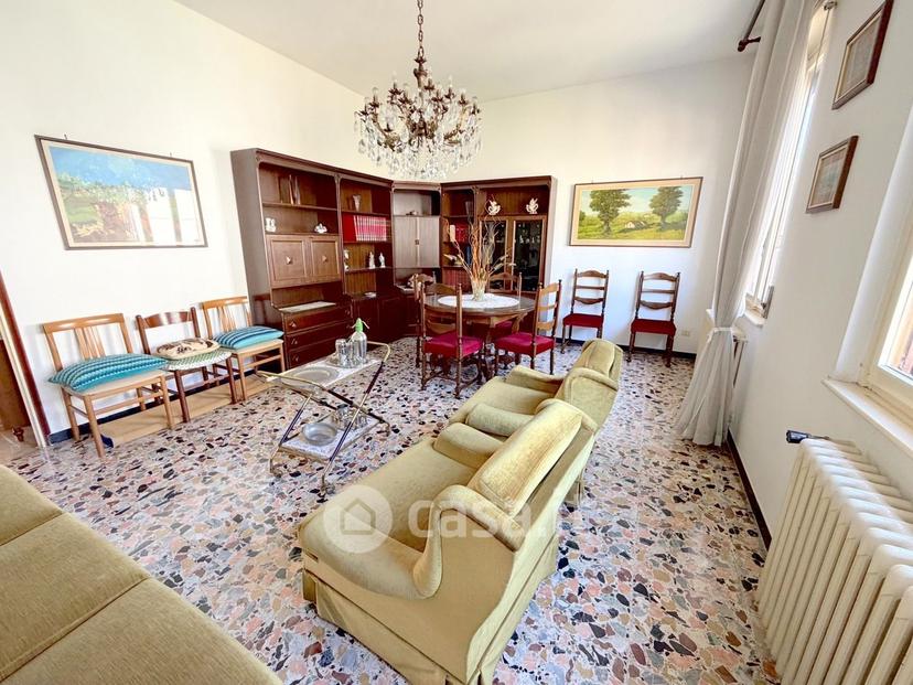 Villa in Vicolo Goito