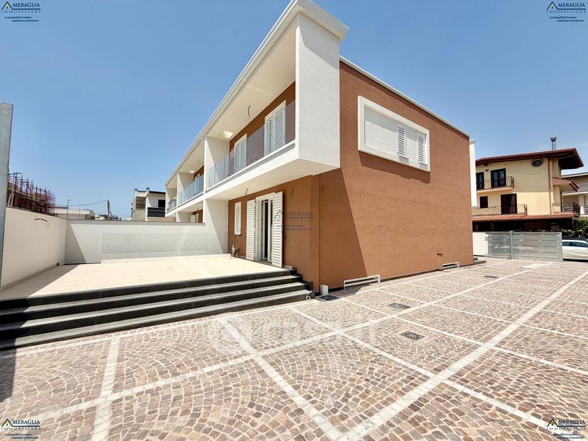 Villa in Via Francesco Saverio Nitti — foto 17 di 31