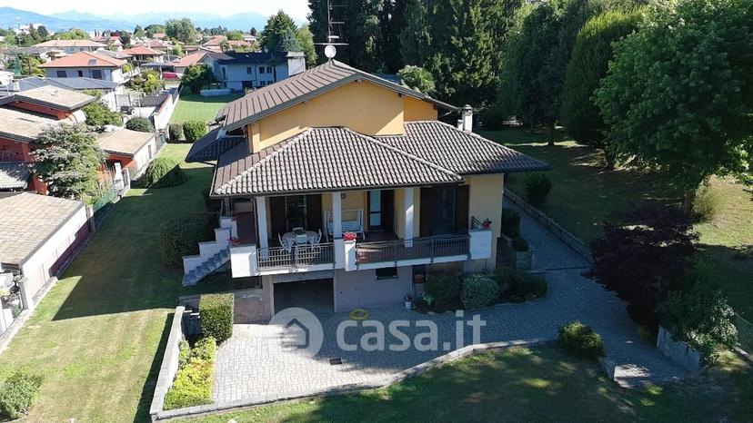Villa in Via Fratelli Bandiera — foto 70 di 84