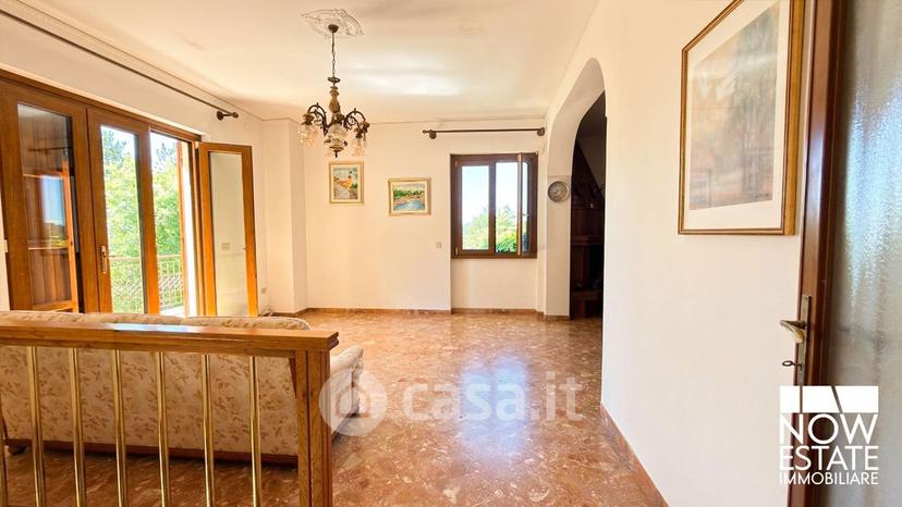 Villa in Passo della Scheggia — foto 41 di 49
