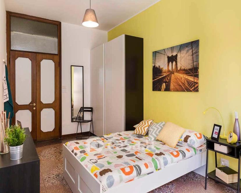 Stanza in Viale Giovanni Vicini 20 — foto 10 di 11