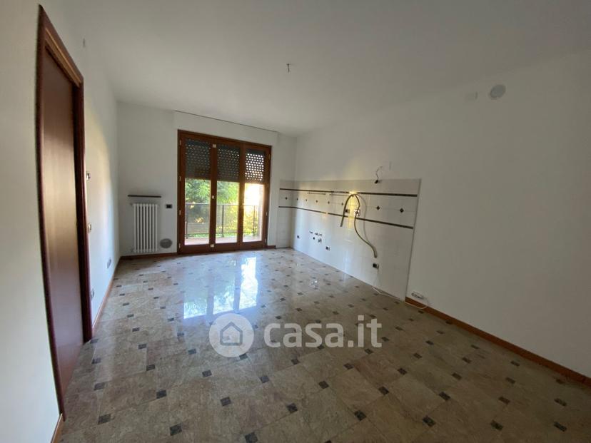 Trilocale in Via San Defendente — foto 16 di 17
