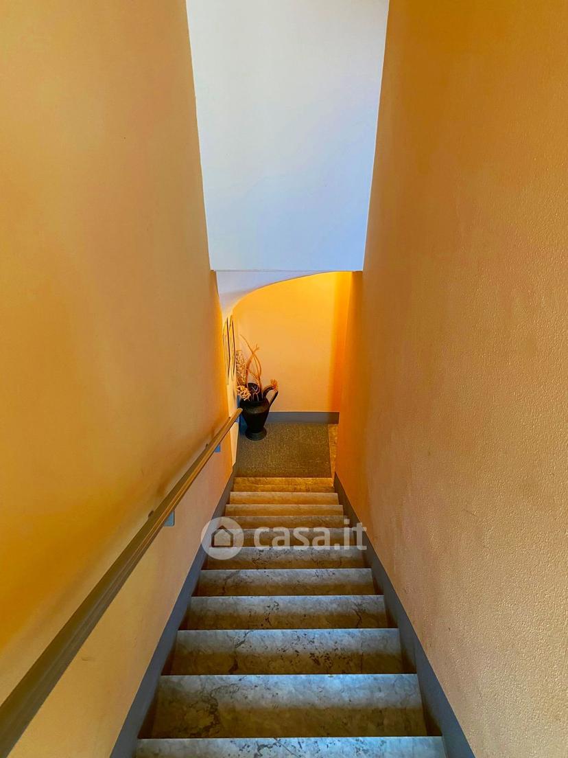 Trilocale in Via Volturno 2 a — foto 10 di 30