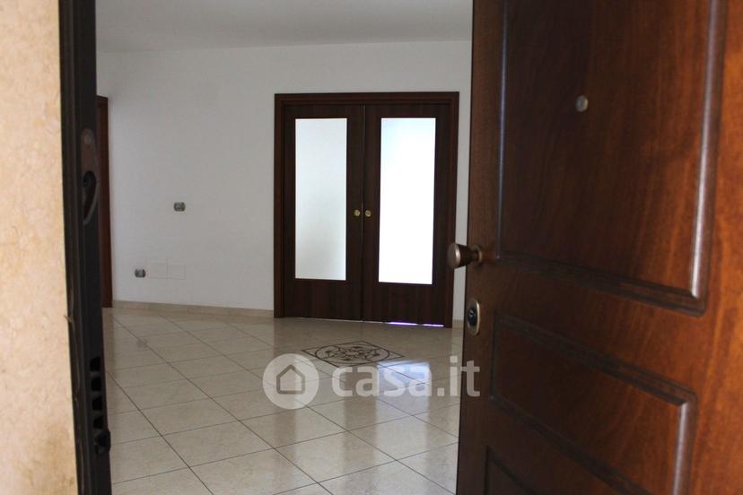 Quadrilocale in Via E. Toti 16 — foto 7 di 30