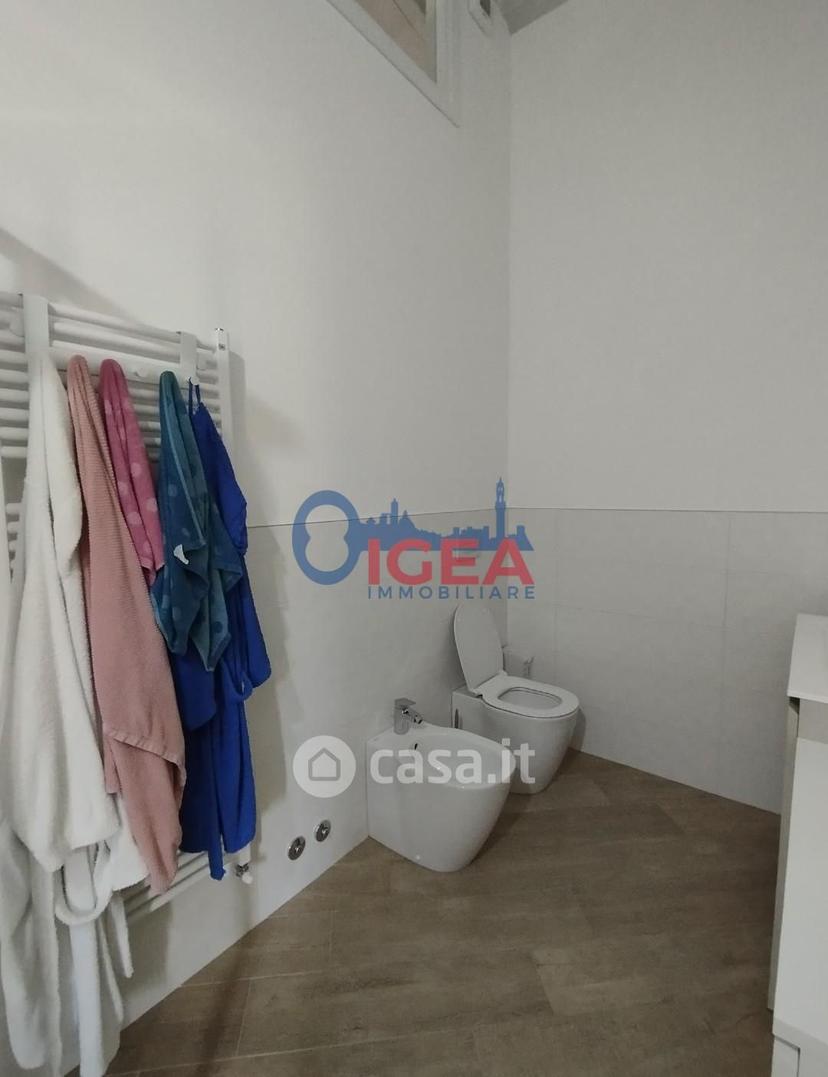 Trilocale in Piazza Arnolfo di Cambio 53034 — foto 31 di 31