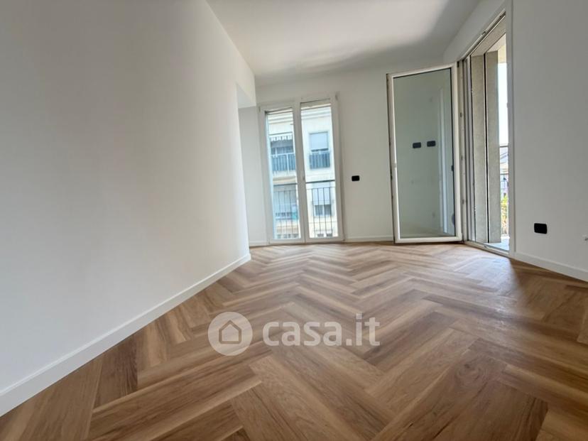 Trilocale in Via Papa Wojtyla — foto 9 di 24