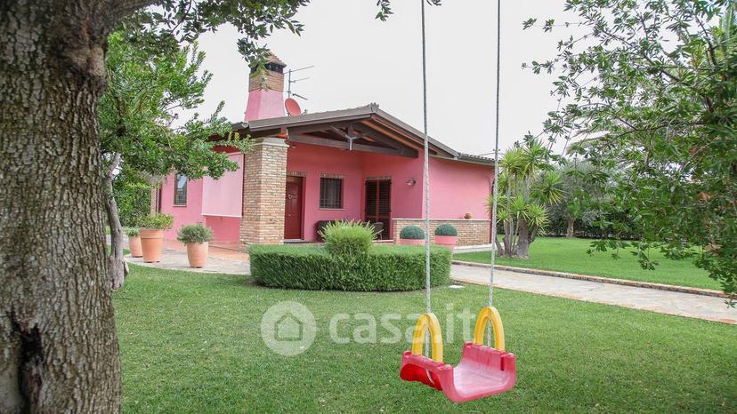 Villa in Via Pisa 23 — foto 22 di 32
