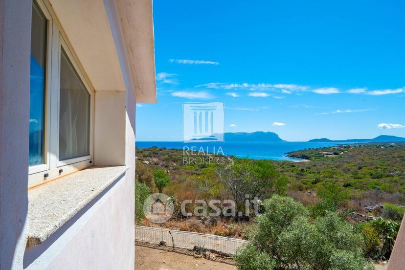 Villa in Via Tirreno 4 — foto 27 di 39