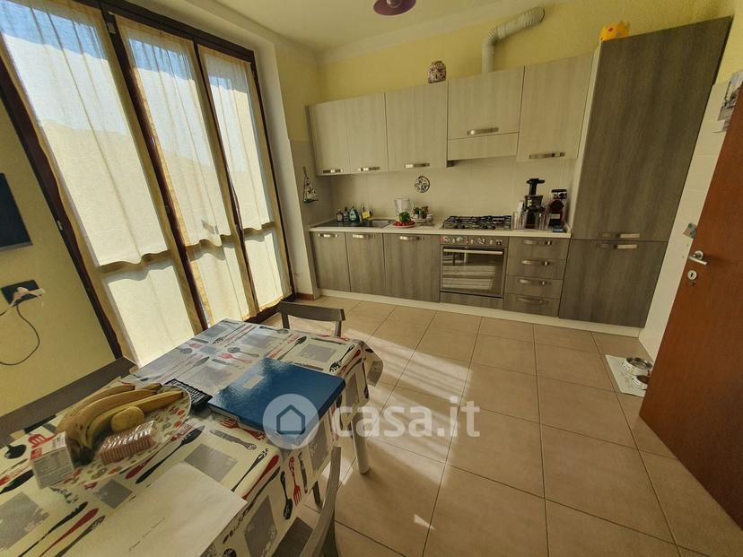 Trilocale in Via Roncadello — foto 5 di 15