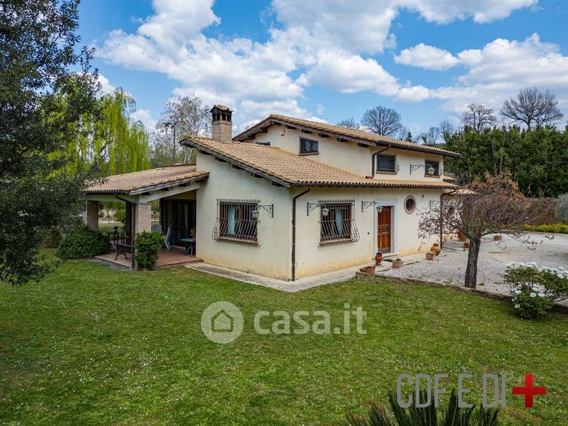Villa in Via Santa Lucia — foto 57 di 70