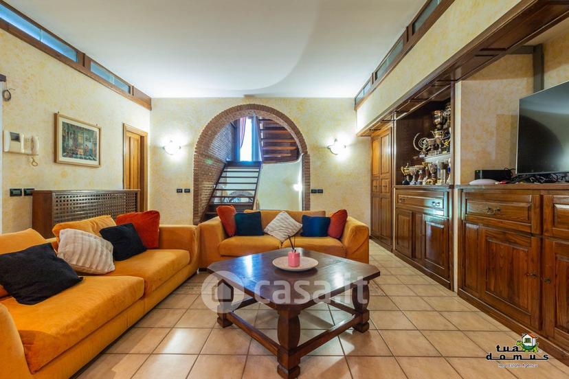 Villa in Via Santa Maria — foto 8 di 73
