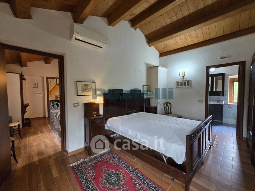 Villa in Contrada Santa Lucia — foto 3 di 54