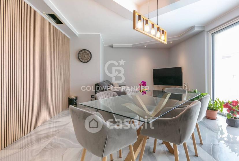 Villa in Via delle Alberine 7 — foto 5 di 22