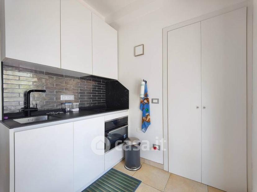 Villa in Via dei Frassini — foto 22 di 33