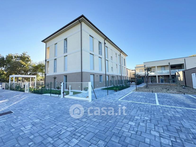 Quadrilocale in Via B. Cellini 168 — foto 9 di 14
