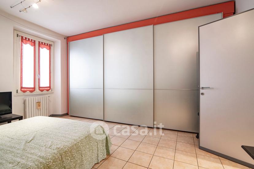 Trilocale in Via Volturno 17 — foto 4 di 26