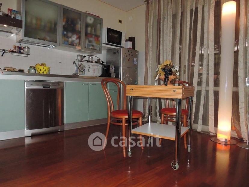 Trilocale in Viale Fabio Filzi — foto 13 di 17