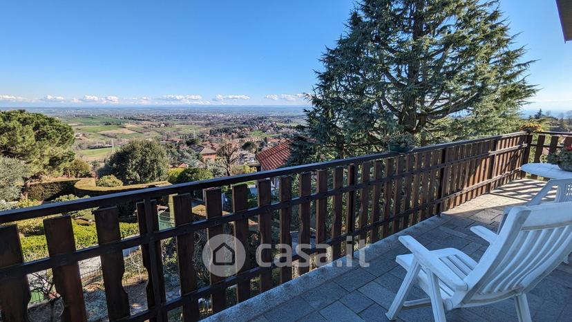 Villa in Via delle Viole 12 — foto 13 di 34