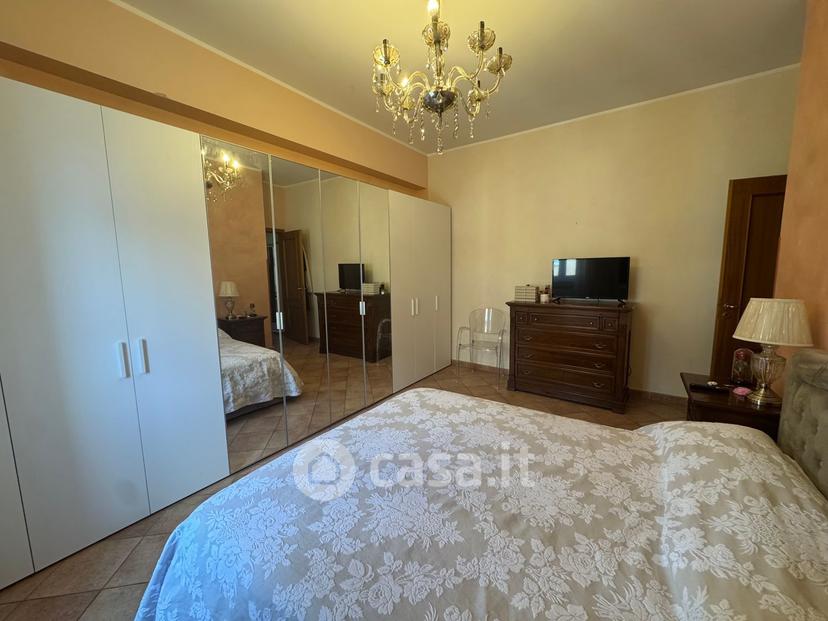 Appartamento in Via Fosse Ardeatine 11 — foto 2 di 60