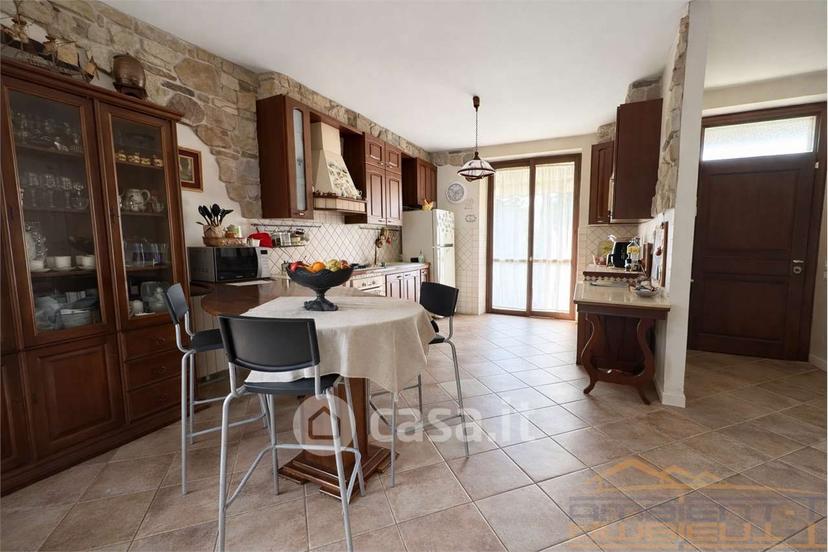 Villa in Via Marco Polo 10 — foto 21 di 40
