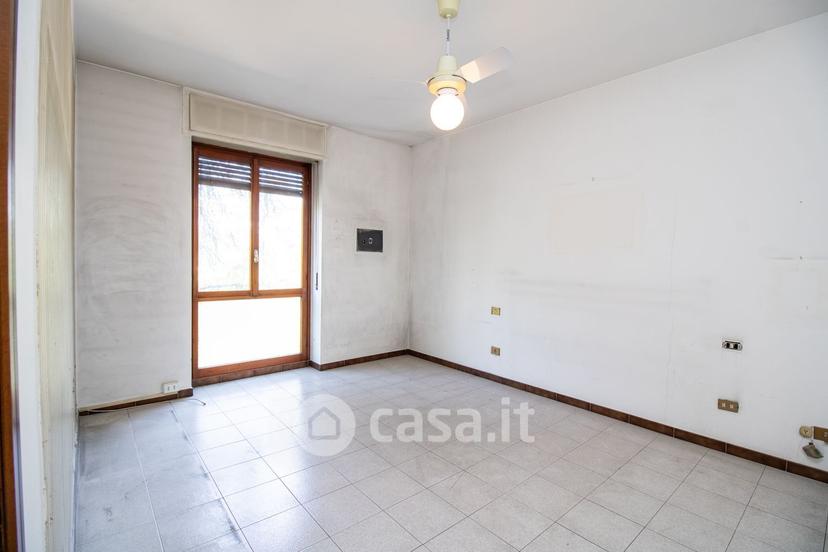 Appartamento in Via Volturno 80 — foto 18 di 43