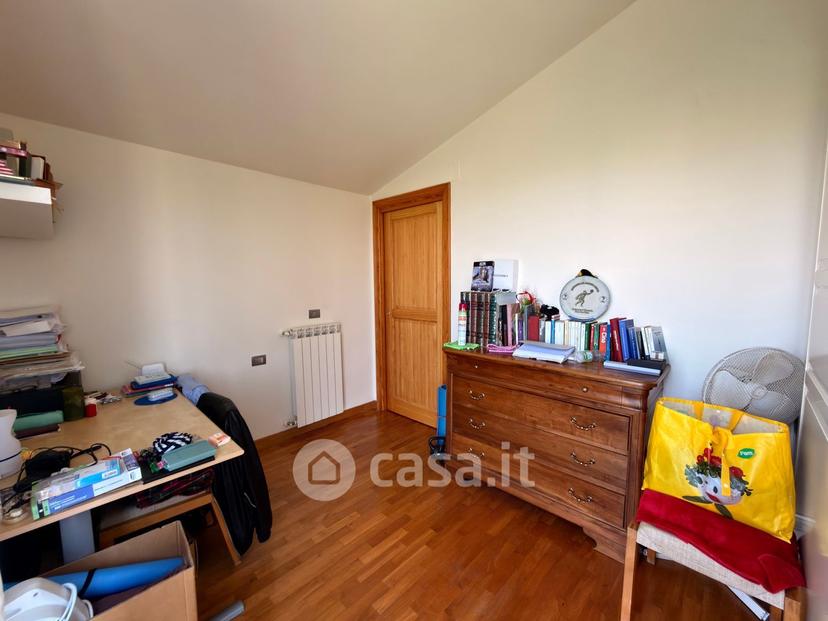 Trilocale in Via dei Pioppi — foto 8 di 18