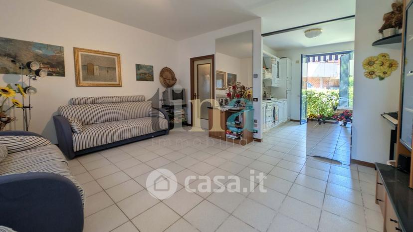 Quadrilocale in Via Ticino — foto 14 di 32
